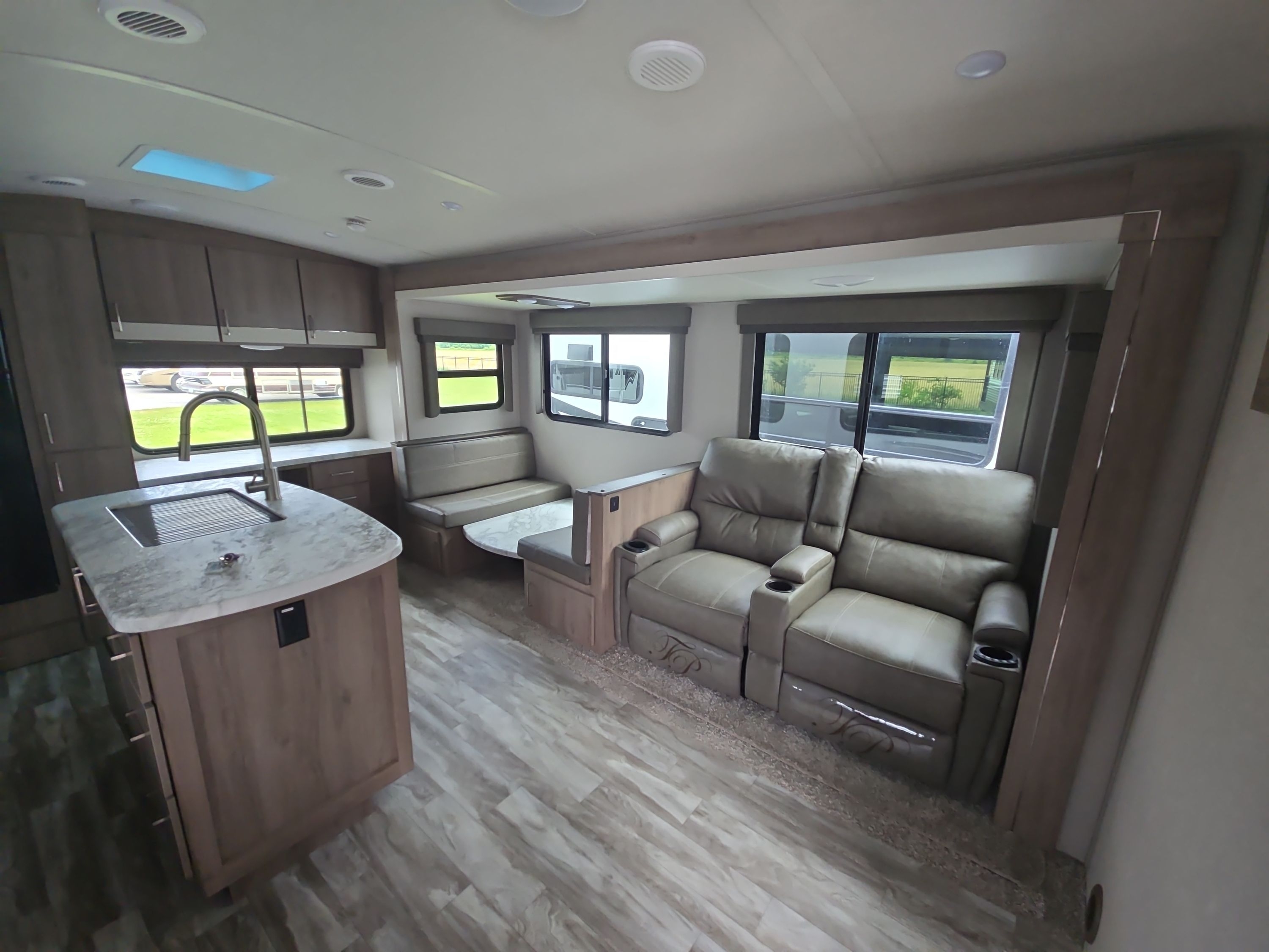 2022 Grand Design IMAGINE 2670MK in rossford OH