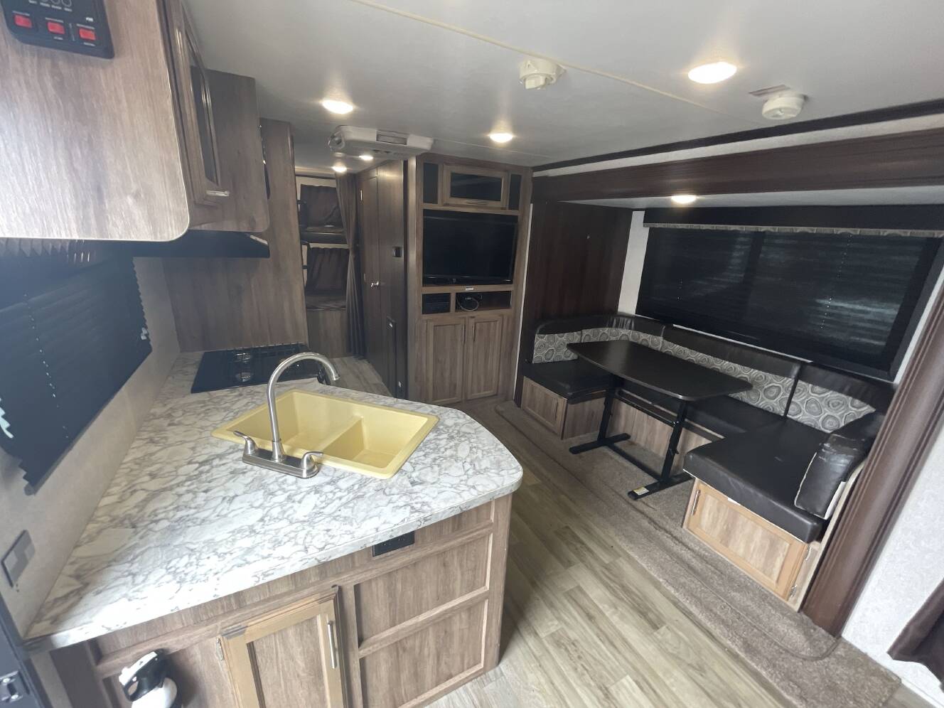A photo of this 2018 Jayco JAY FEATHER 23BHM