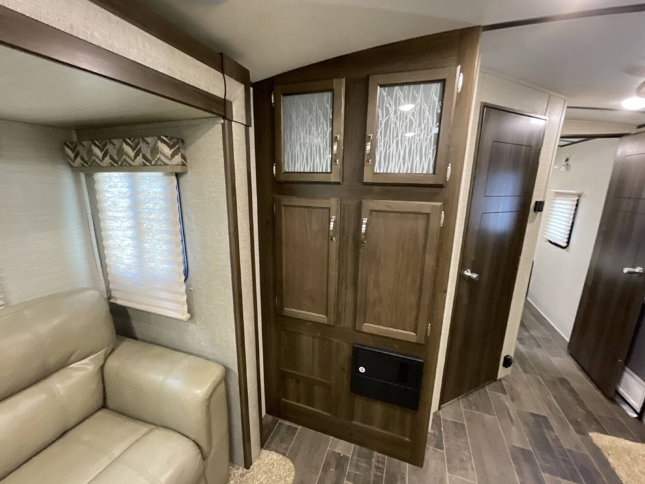 A photo of this 2019 Keystone PREMIER 24RK