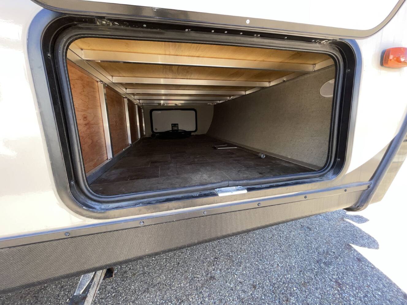 A photo of this 2019 Keystone PREMIER 24RK
