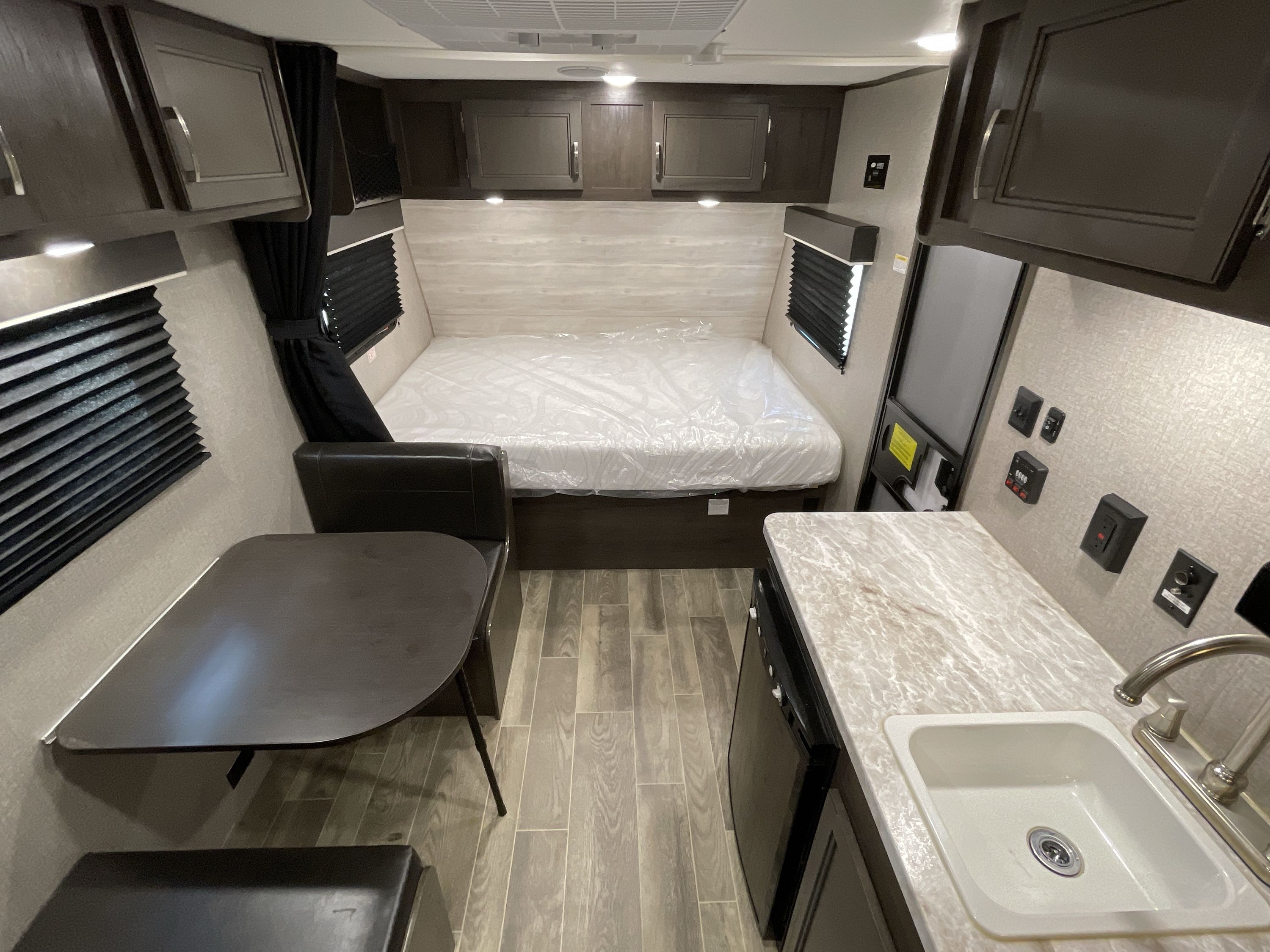 2021 Jayco JAY FLIGHT SLX 174BH in apollo PA