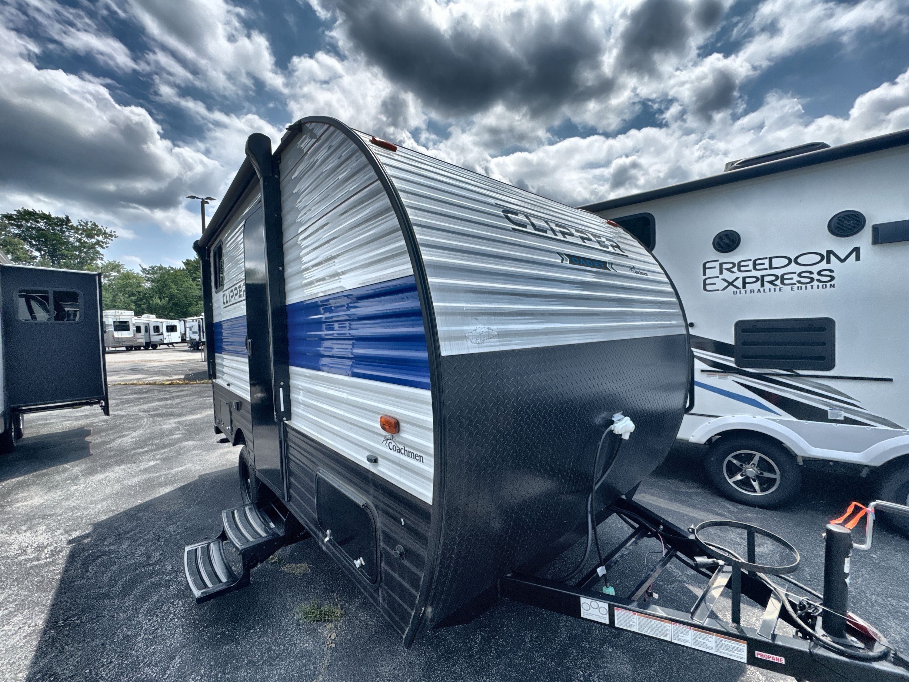 2024 Coachmen CLIPPER 15CBH RV
