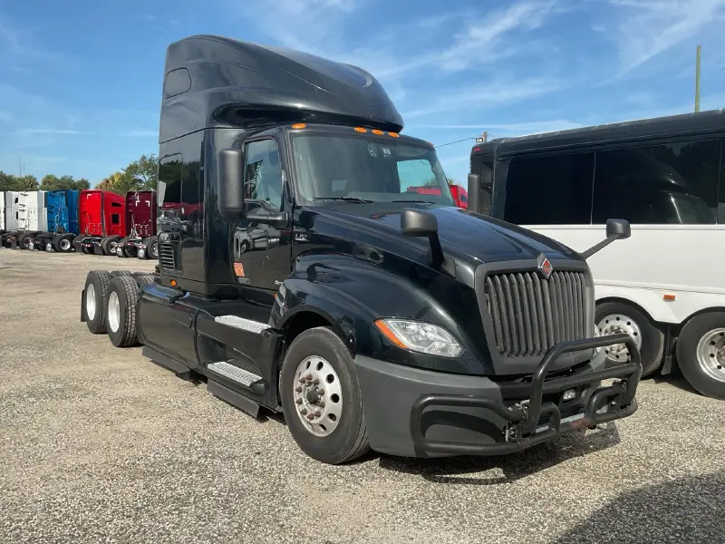2020 INTERNATIONAL LT625