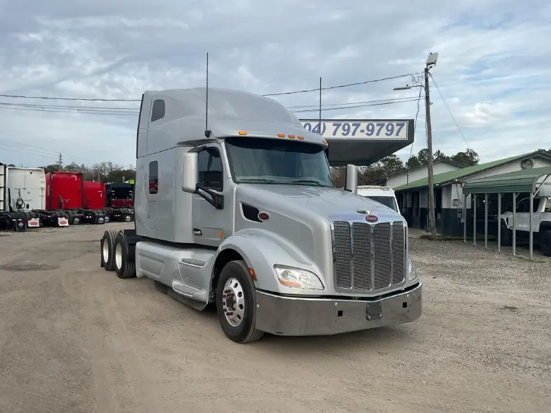 2021 PETERBILT 579