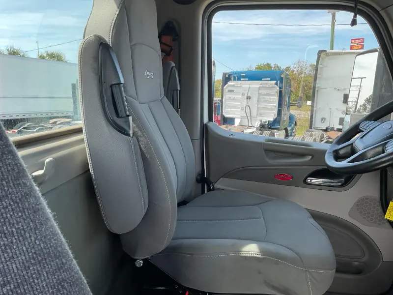2018 PETERBILT 579