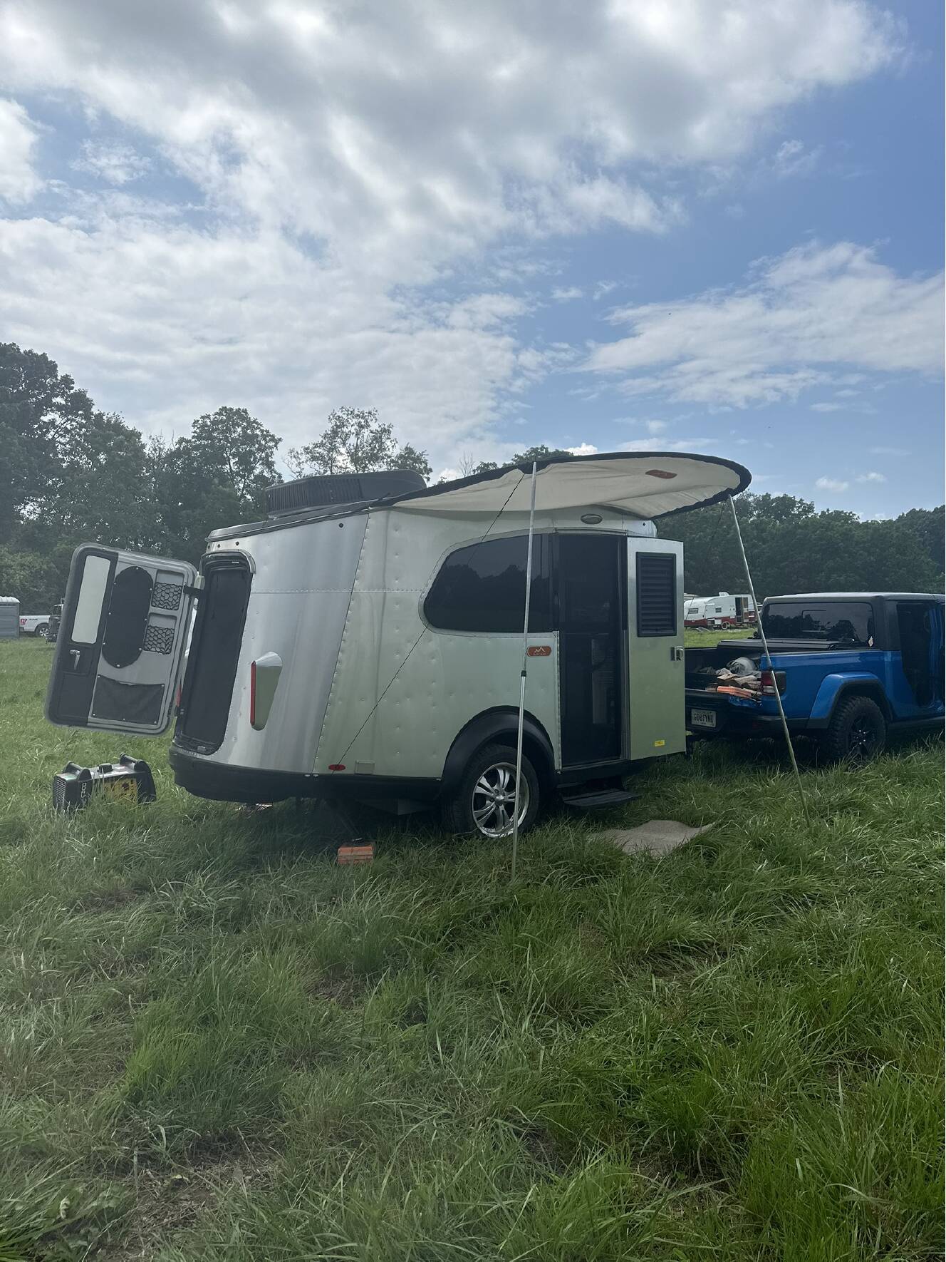 A photo of this 2017 Airstream BASECAMP 16X