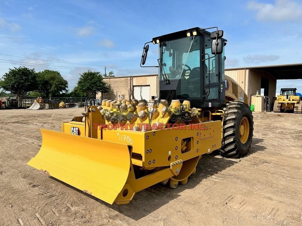 2022 CATERPILLAR CP56B in Burleson, TX
