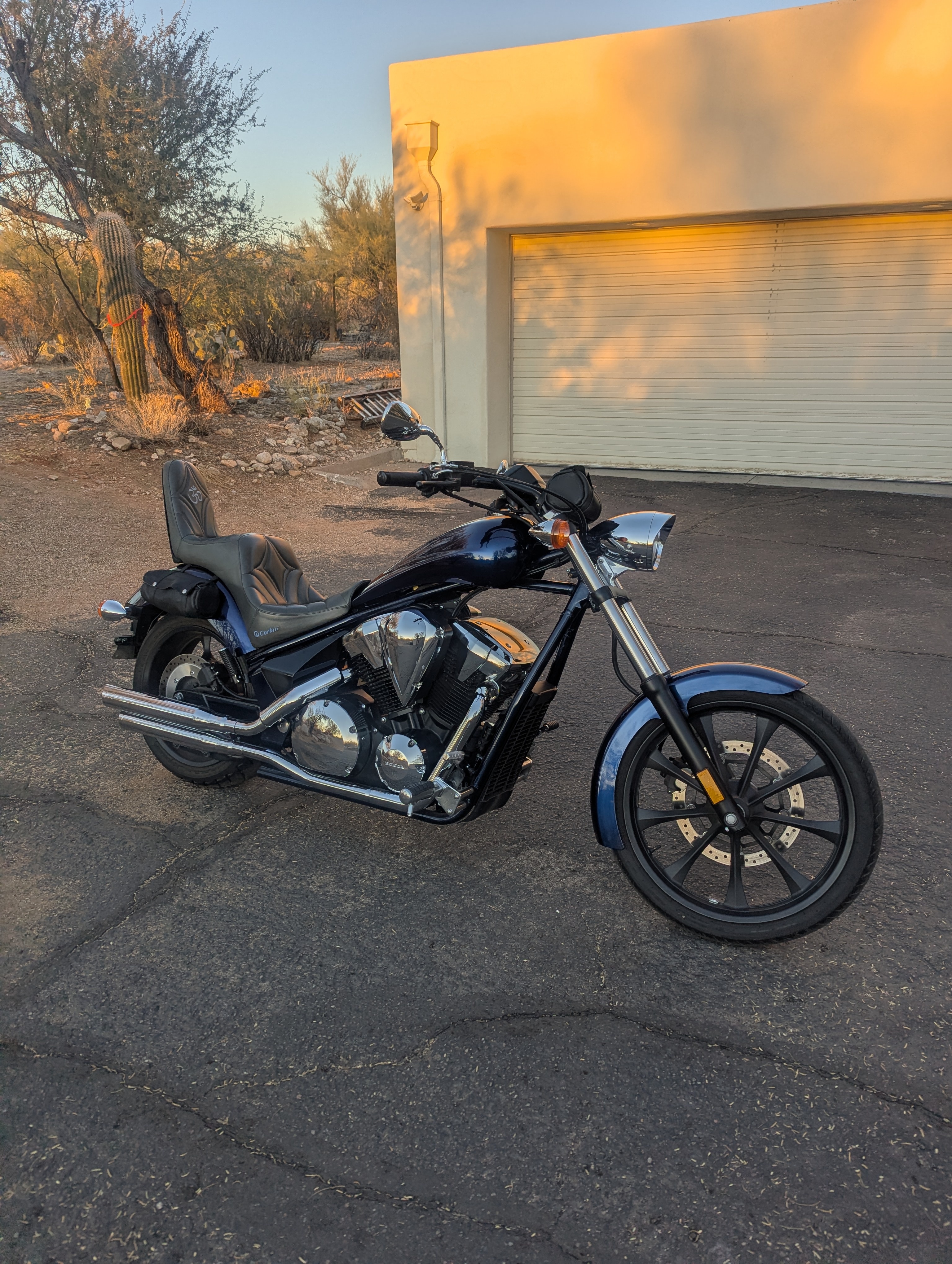 2020 Honda FURY VT1300CX VT1300CX in Tucson, AZ