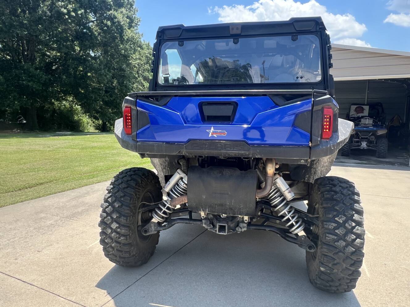 A photo of this 2024 Polaris GENERAL XP 4 1000 PREMIUM