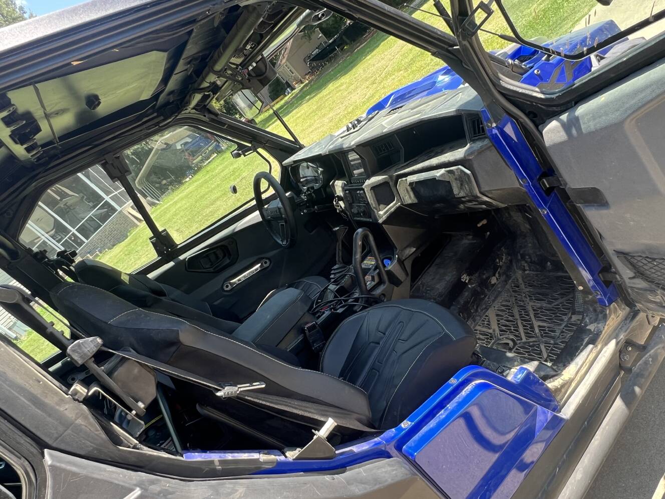A photo of this 2024 Polaris GENERAL XP 4 1000 PREMIUM