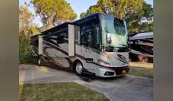 2017 Tiffin Motorhomes PHAETON 40 QBH RV