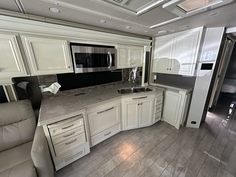 2022 Tiffin Motorhomes PHAETON 40 QKH in seattle WA