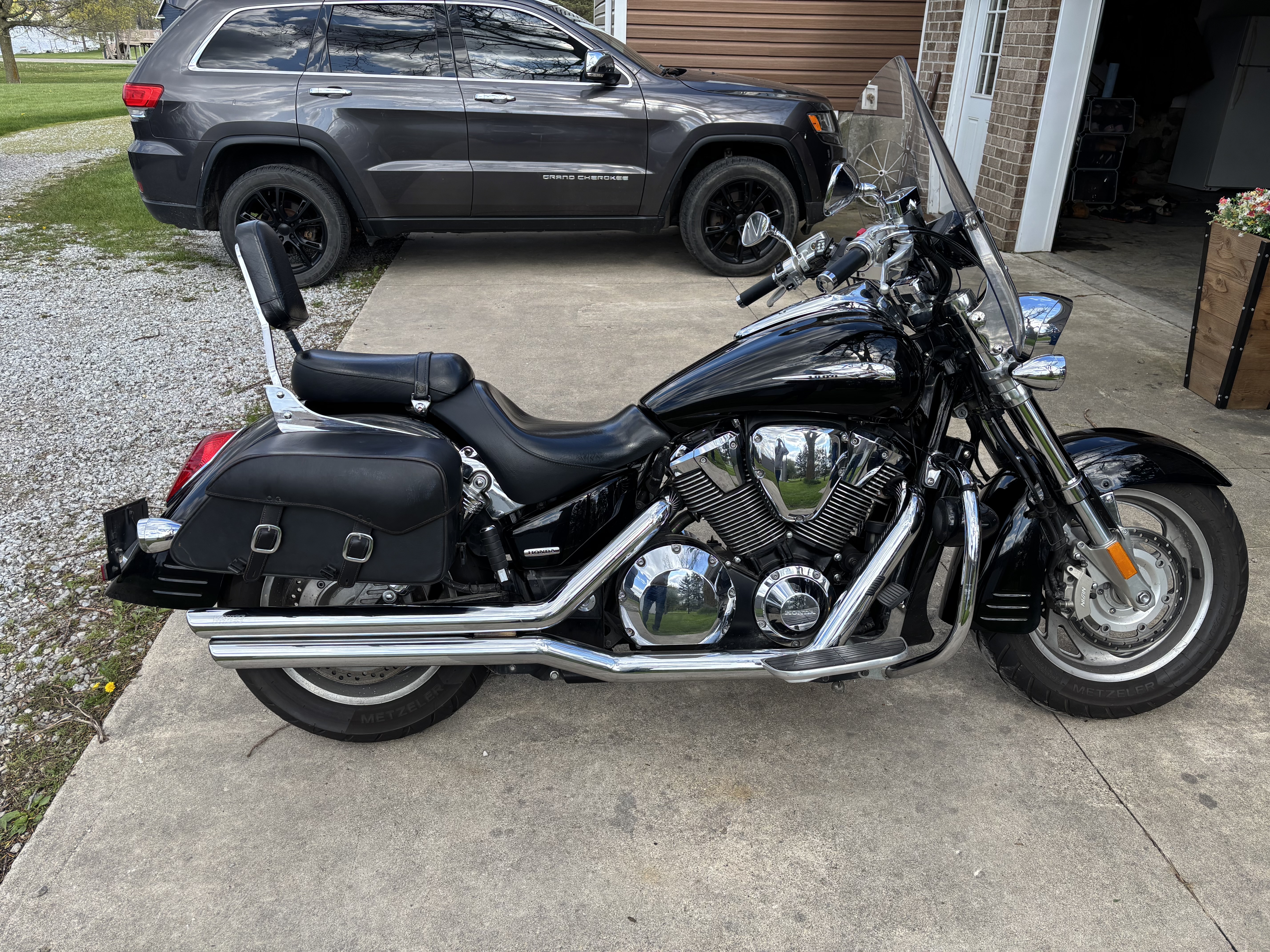 2005 Honda VTX 1800R SPEC 2 SPEC 2 in Onsted, MI