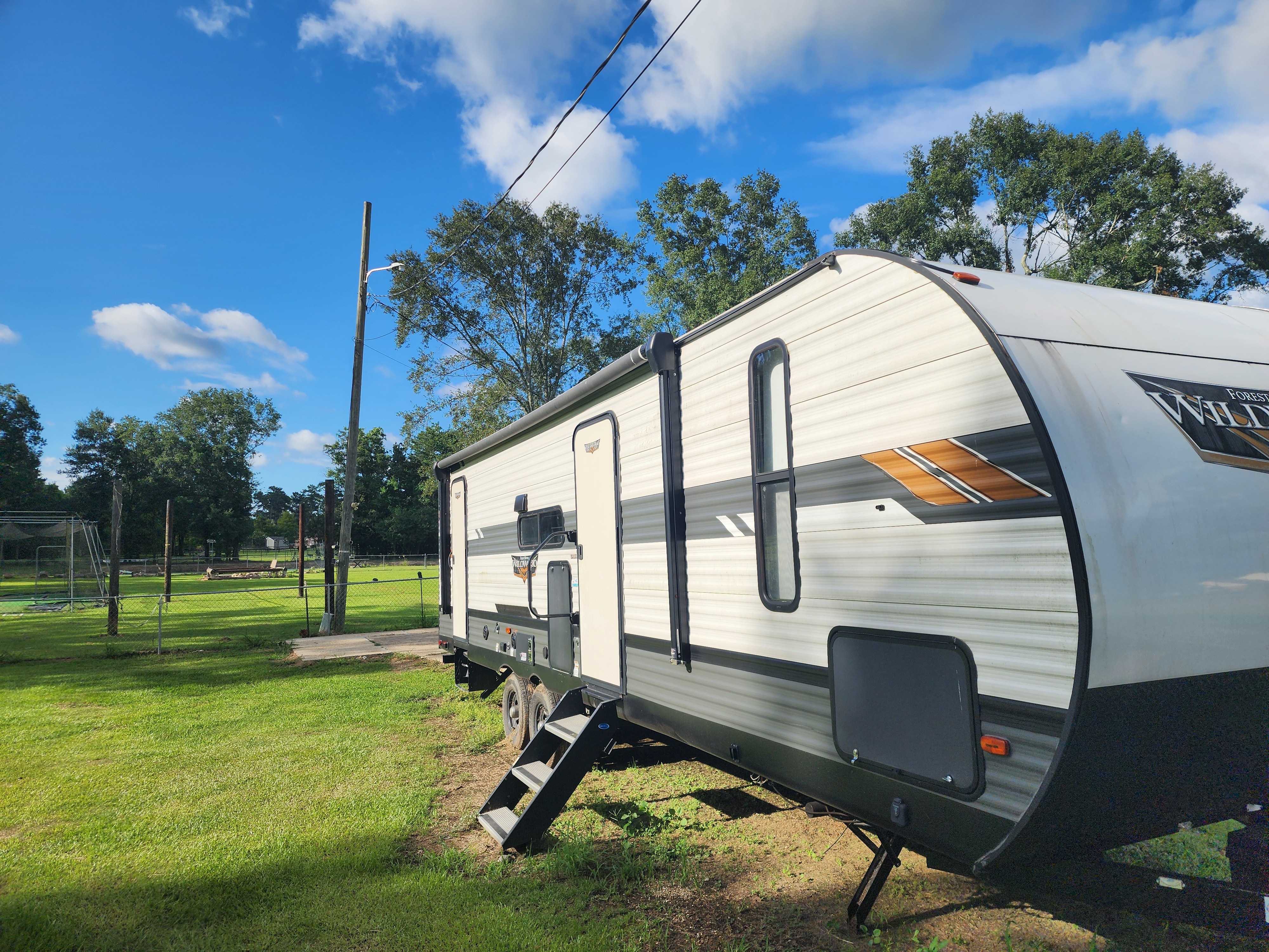 2021 Forest River WILDWOOD 26DBUD RV