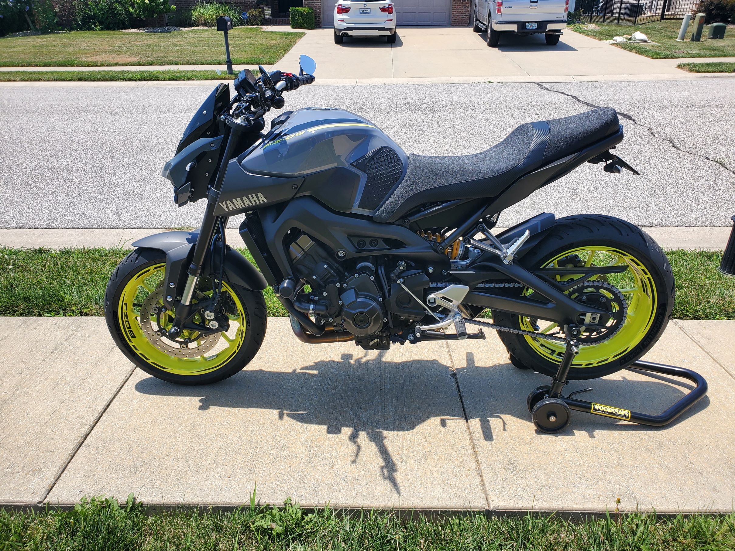 2016 Yamaha FZ-09 in Macomb, MI
