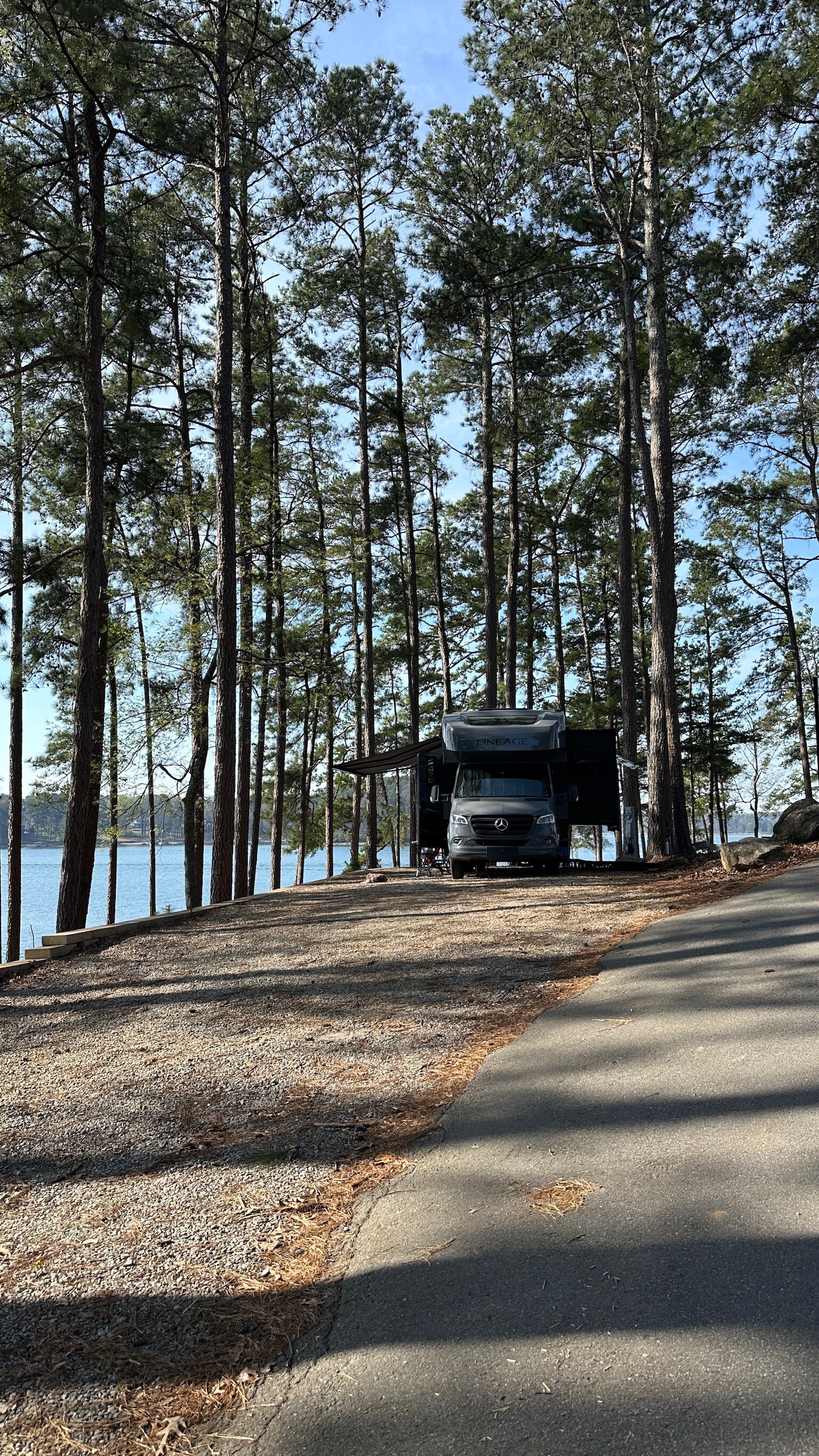 2025 Grand Design LINEAGE 25FW RV