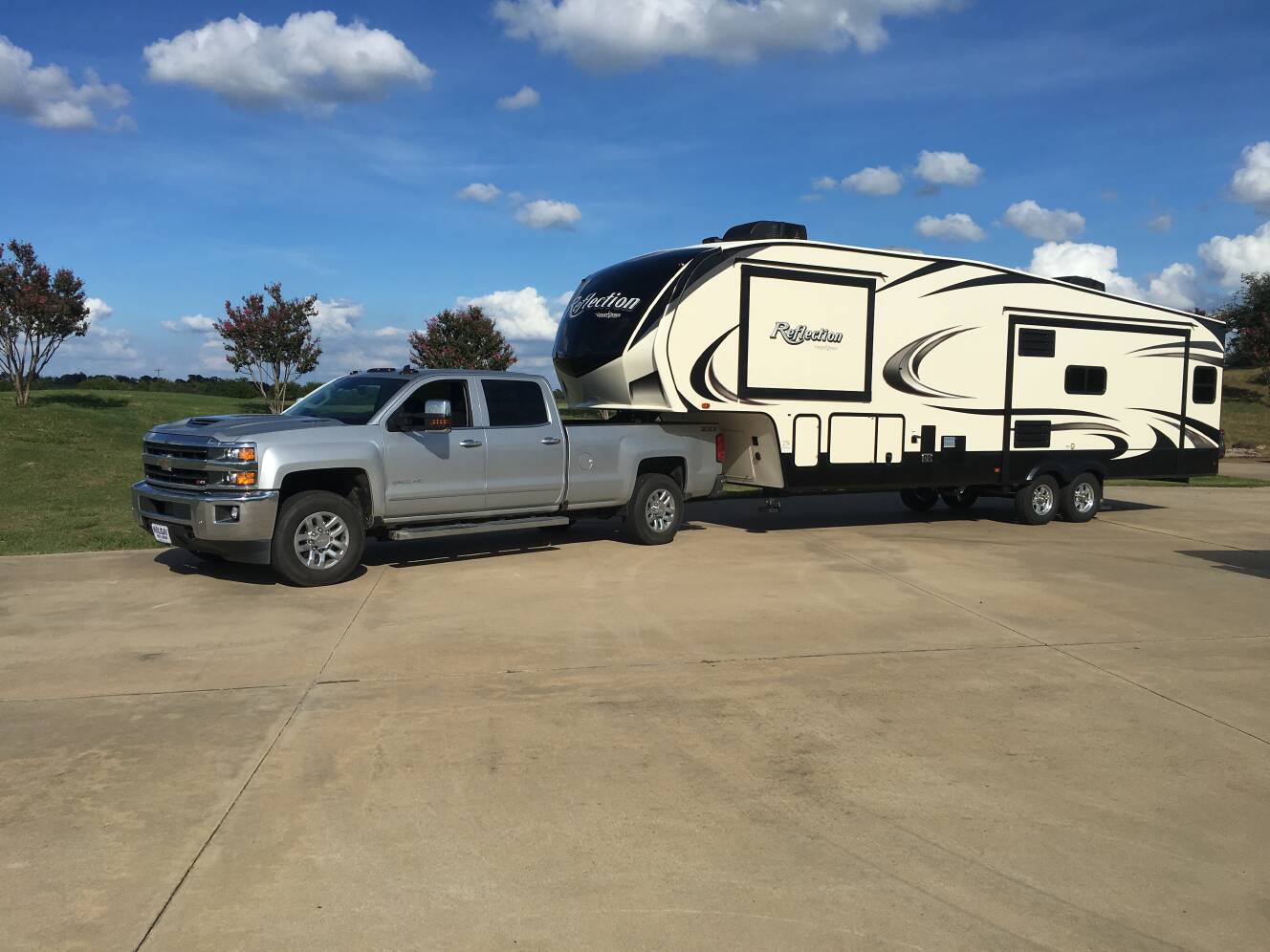A photo of this 2018 Grand Design REFLECTION 337RLS