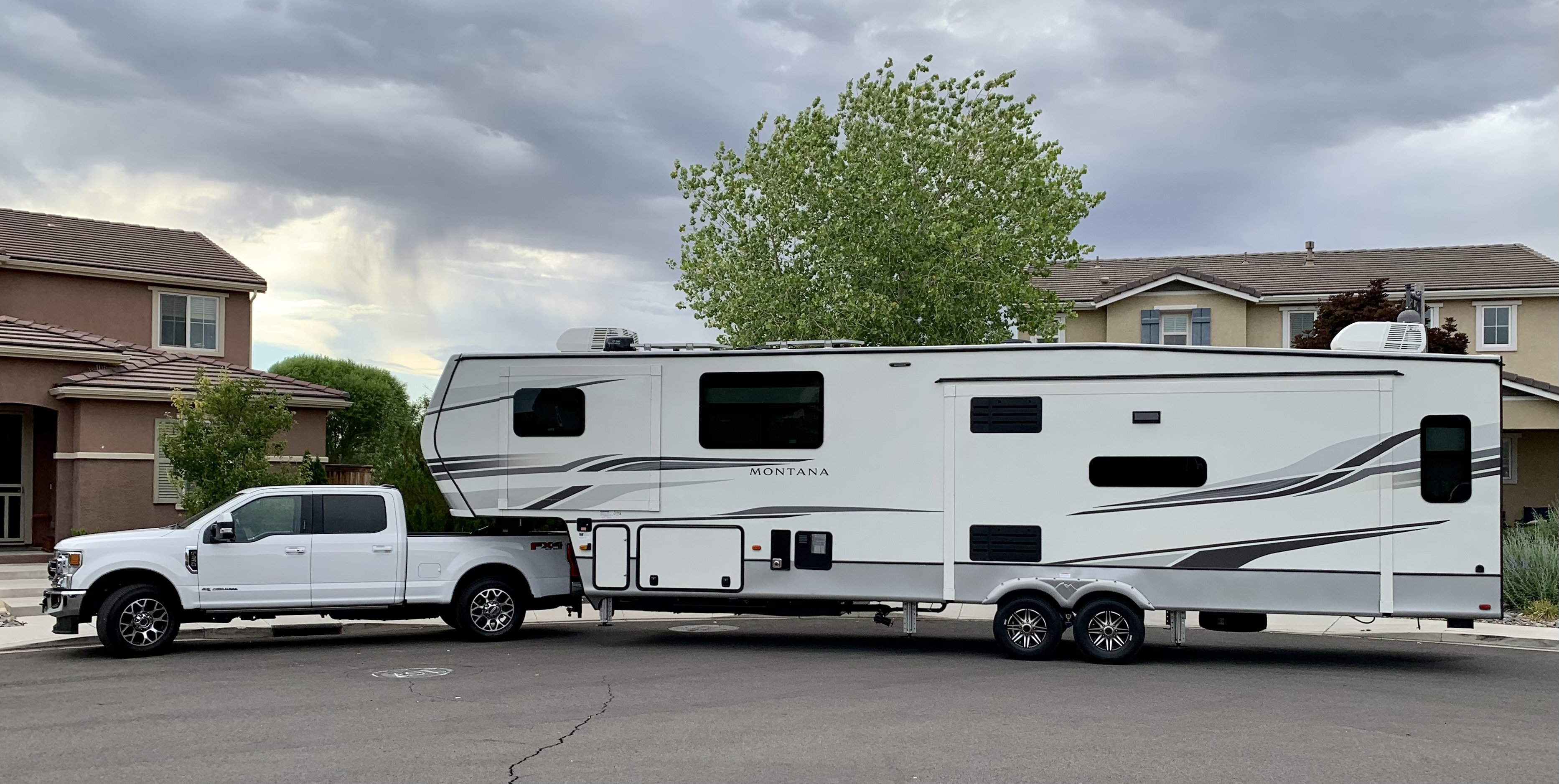 2022 Keystone MONTANA 3781RL RV