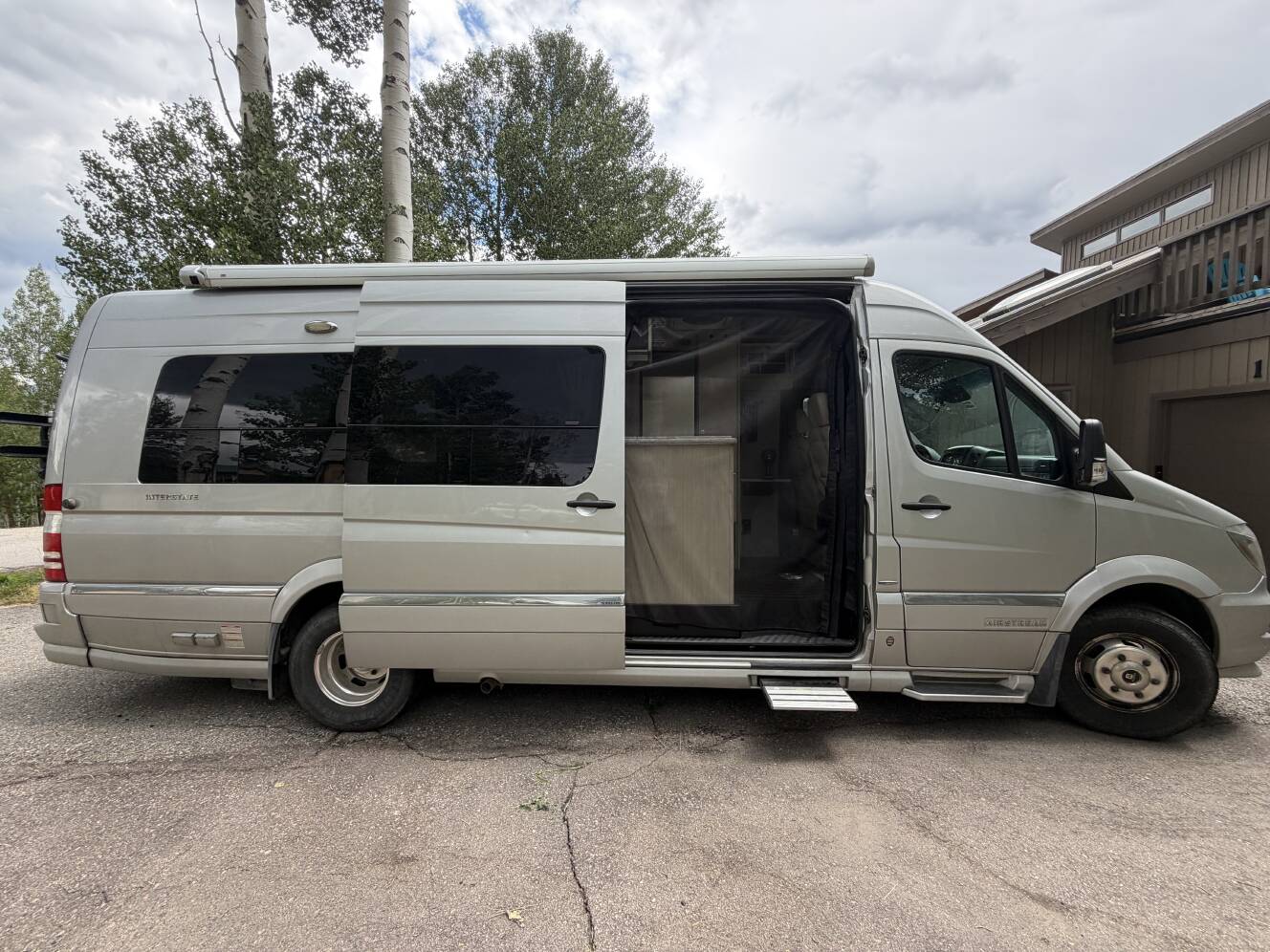 A photo of this 2015 Airstream INTERSTATE GRAND TOUR EXT 3500