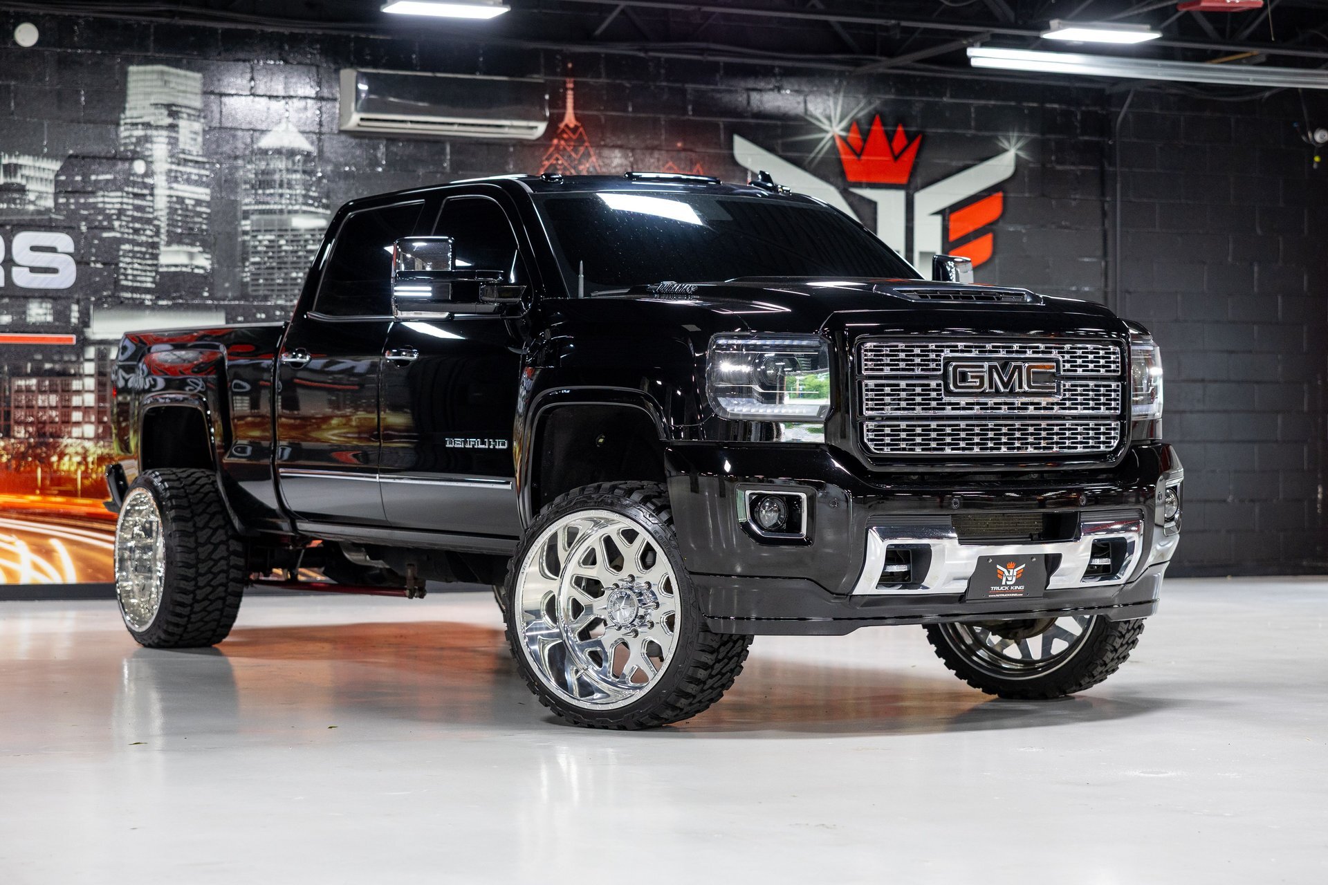 2017 GMC SIERRA in Deptford, NJ