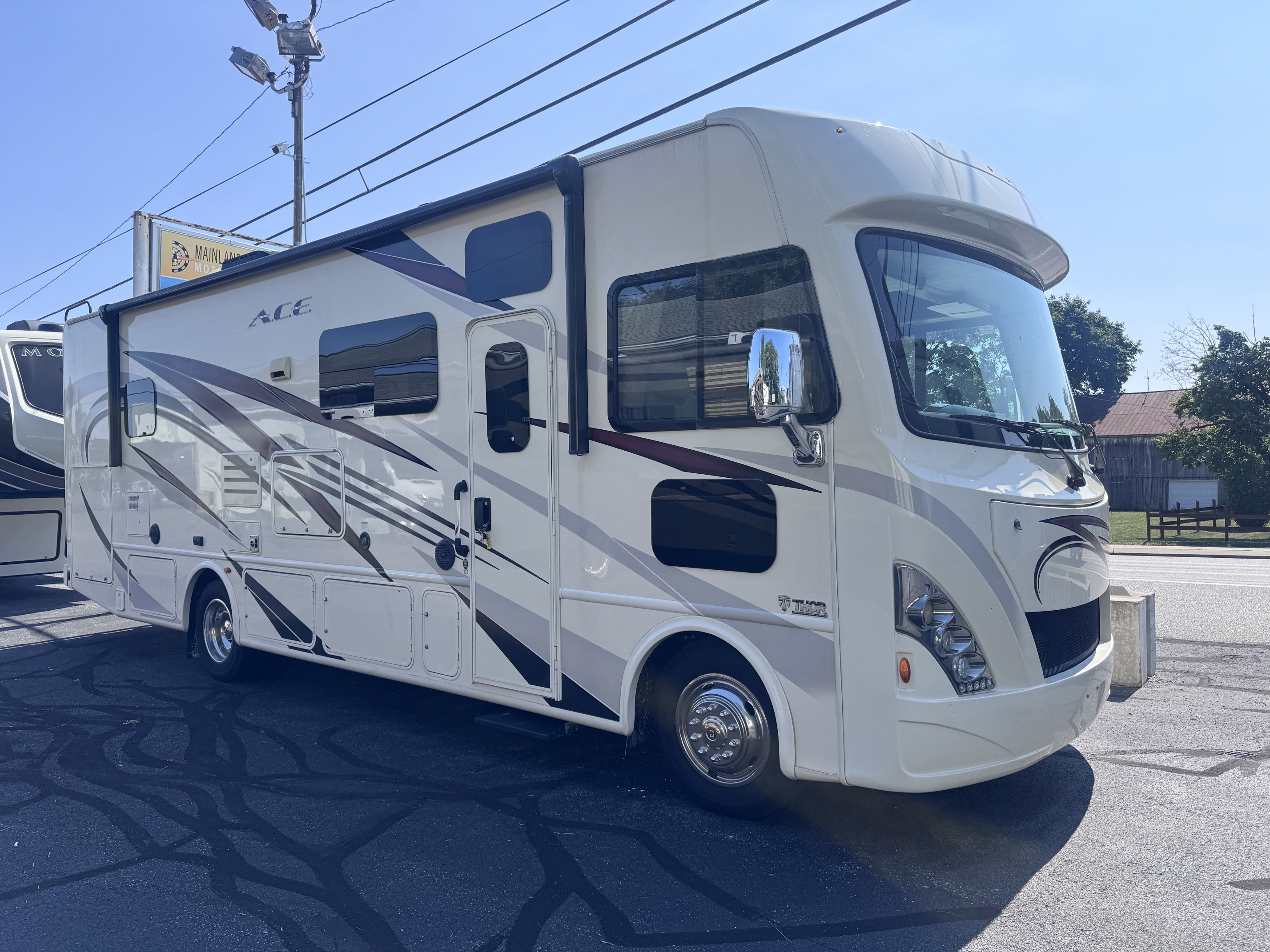 2018 Thor Motor Coach A.C.E. 30 3 RV