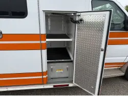 2021 FORD PL CUSTOM AMBULANCE