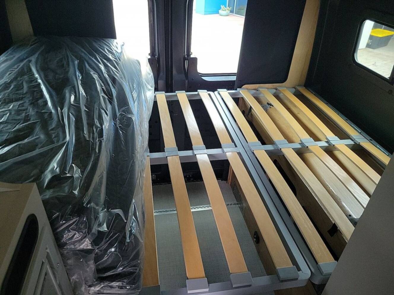 A photo of this 2025 Airstream Rangeline 21