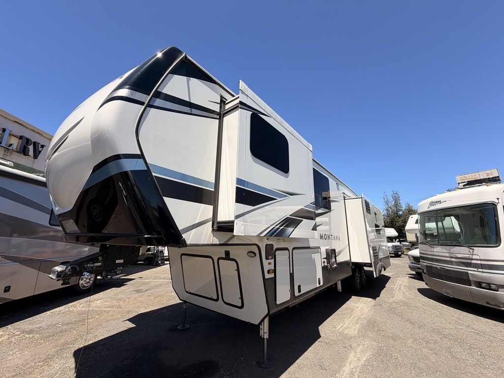 2021 Keystone Rv Montana 3780RL in sacramento CA