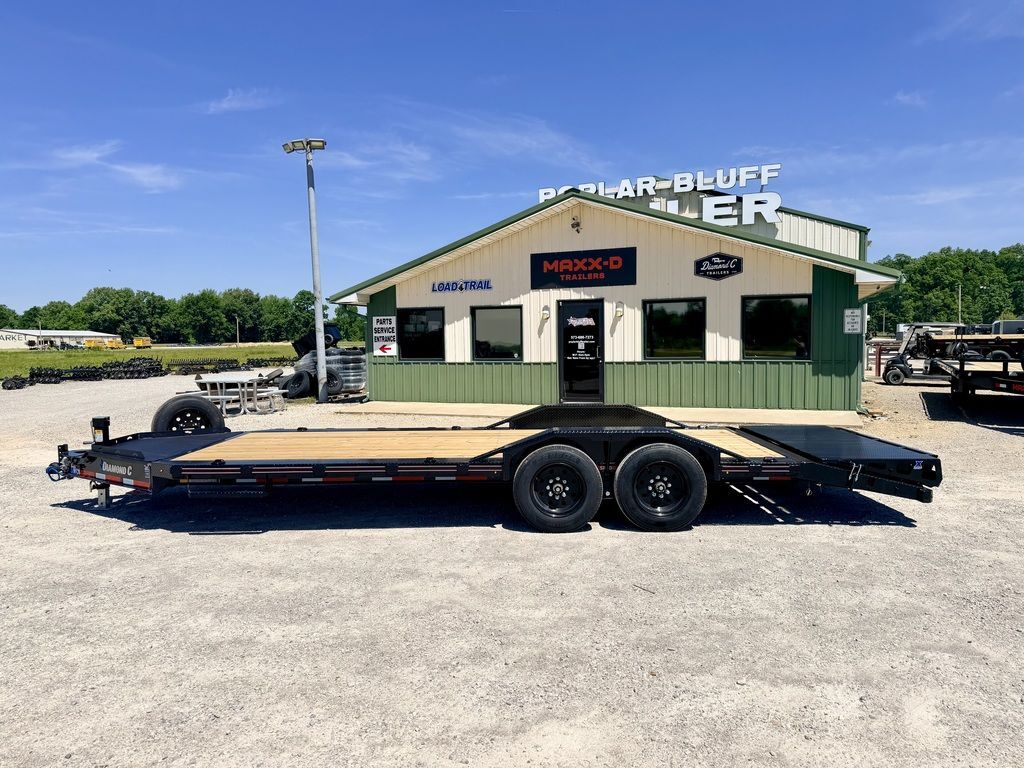 2026 Diamond C LPX207 22' x 102" Low Profile Equipment 15.5k W/ X Ramp in Poplar Bluff, MO