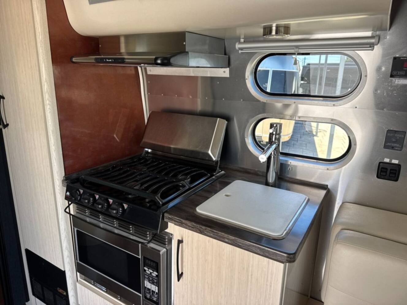A photo of this 2016 Airstream International Serenity 19