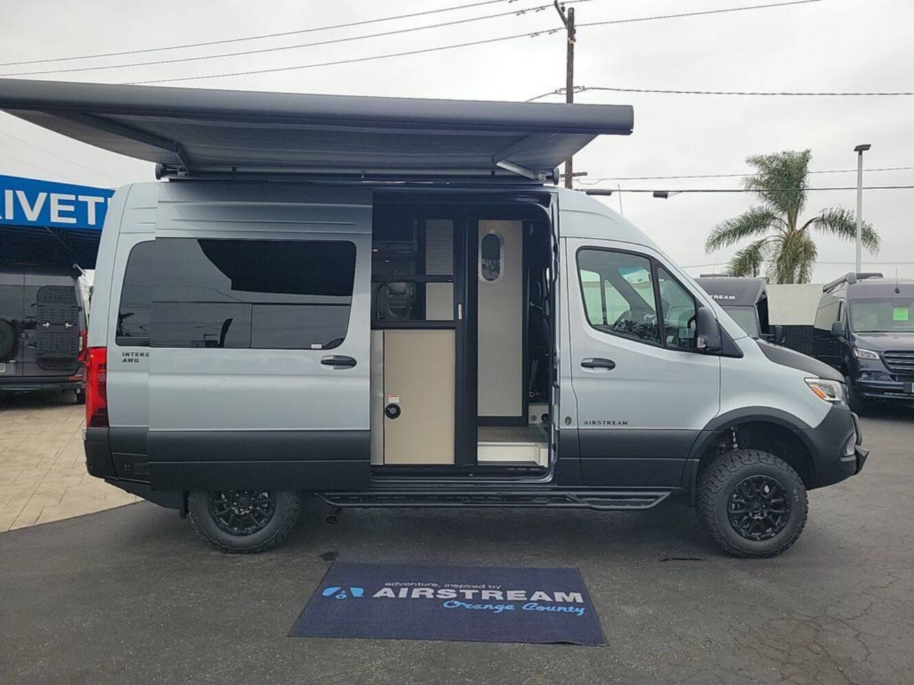 A photo of this 2026 Airstream Interstate 19X