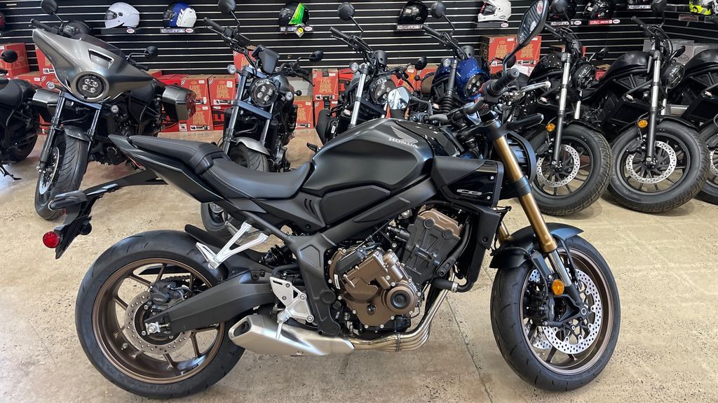 2026 Honda® CB650R E-Clutch BASE in Bensalem, PA