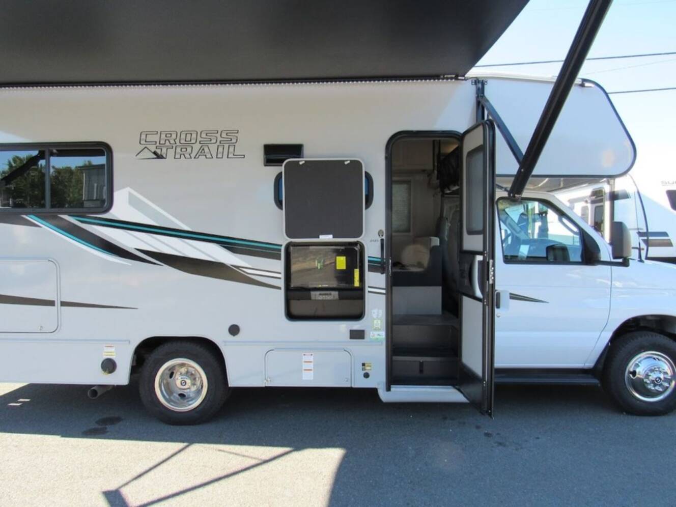A photo of this 2025 Coachmen Cross Trail XL 23XG