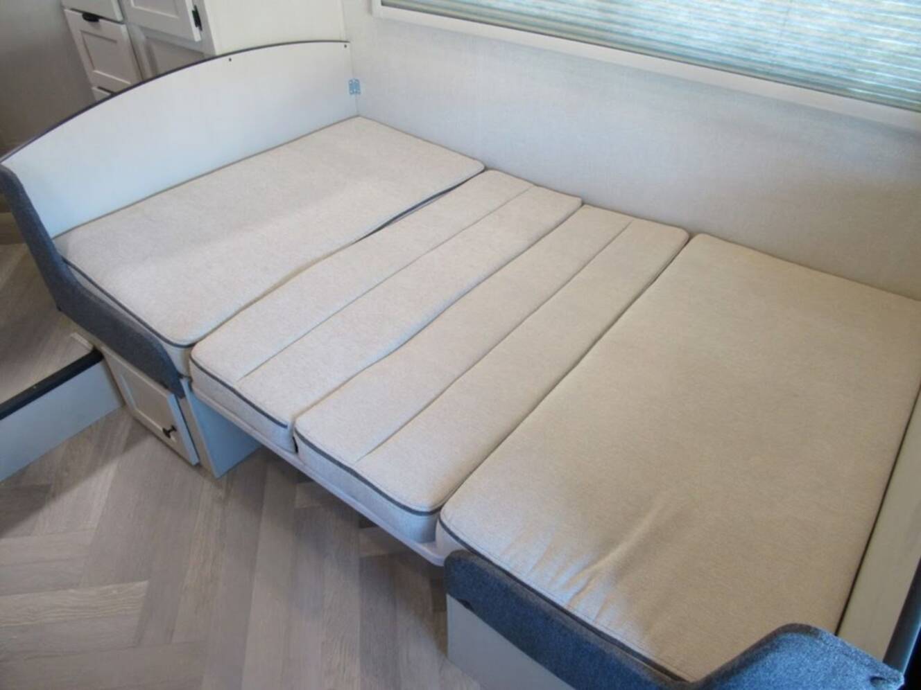 A photo of this 2025 Coachmen Cross Trail XL 23XG