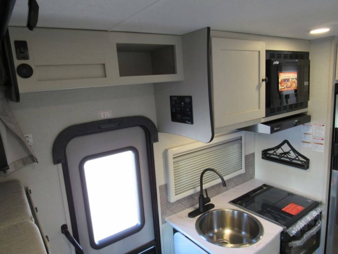 A photo of this 2025 Coachmen Cross Trail XL 23XG
