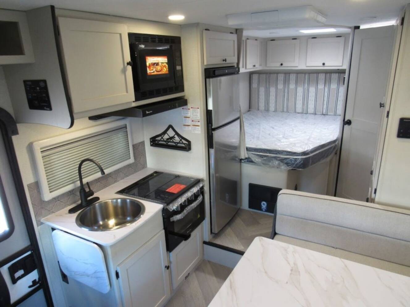 A photo of this 2025 Coachmen Cross Trail XL 23XG