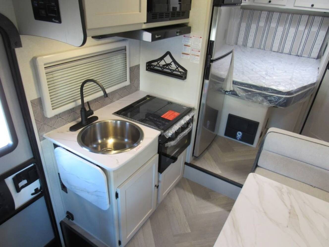 A photo of this 2025 Coachmen Cross Trail XL 23XG