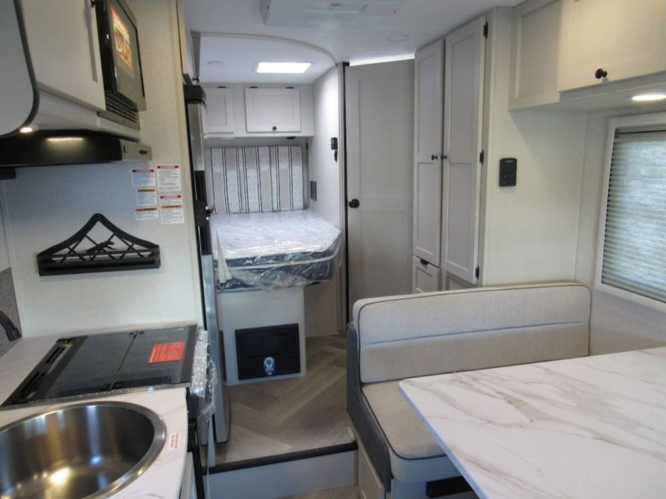 A photo of this 2025 Coachmen Cross Trail XL 23XG
