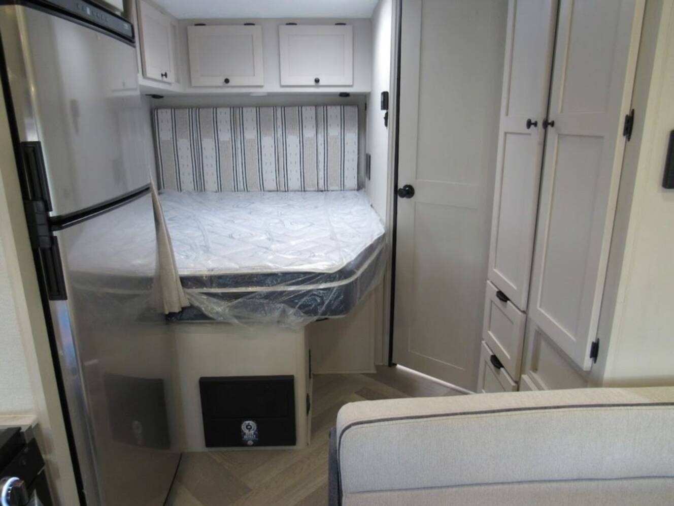A photo of this 2025 Coachmen Cross Trail XL 23XG