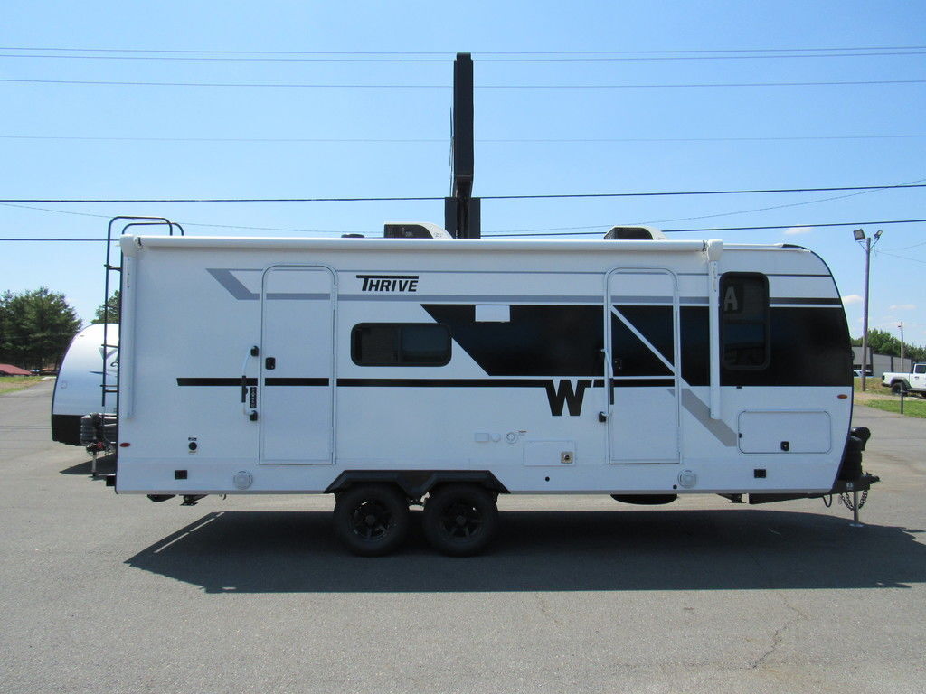 2027 Winnebago Thrive 22RBS RV