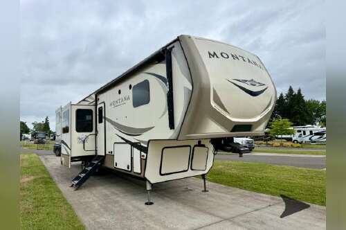 2019 Keystone Rv Montana 3790RD in junction city OR