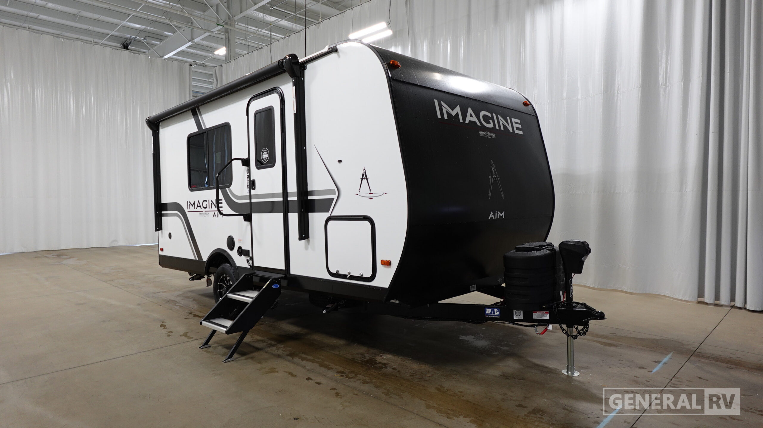 2027 Grand Design Imagine AIM 15RBA in north canton OH