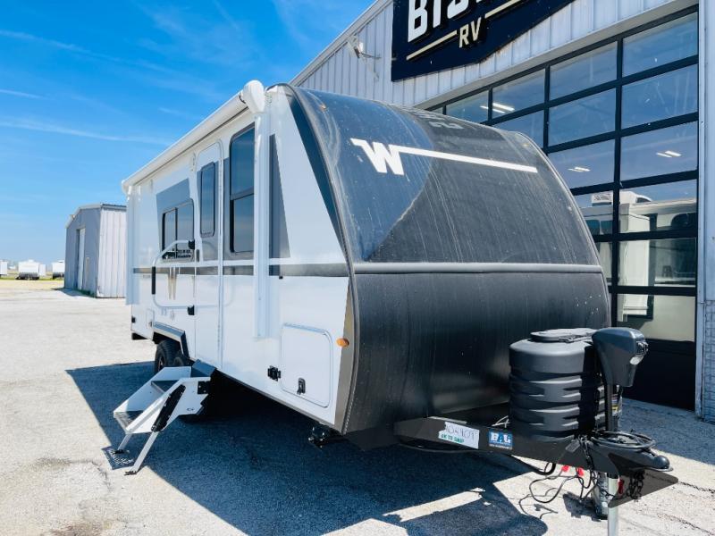 2026 Winnebago Micro Minnie 2108FBS in eldridge IA