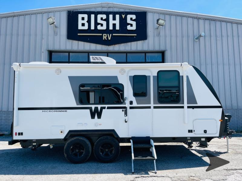 2026 Winnebago Micro Minnie 2108FBS in eldridge IA