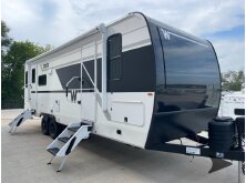 2026 Winnebago Thrive 25RLS Review image