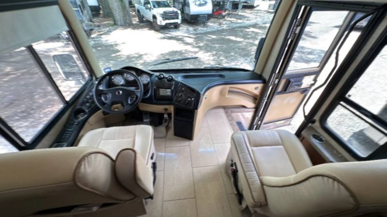 A photo of this 2012 Damon Tuscany Series 42RQ
