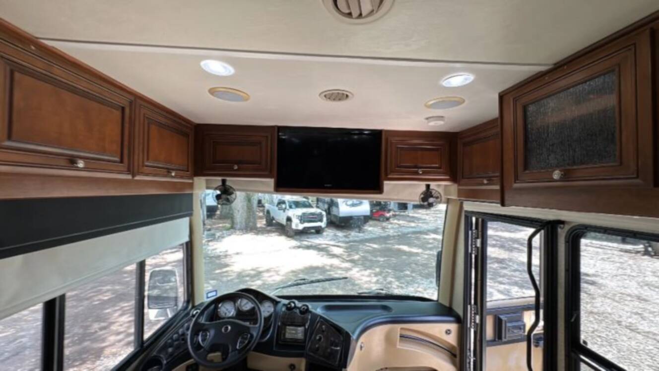 A photo of this 2012 Damon Tuscany Series 42RQ