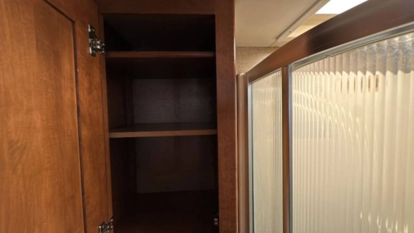 A photo of this 2012 Damon Tuscany Series 42RQ