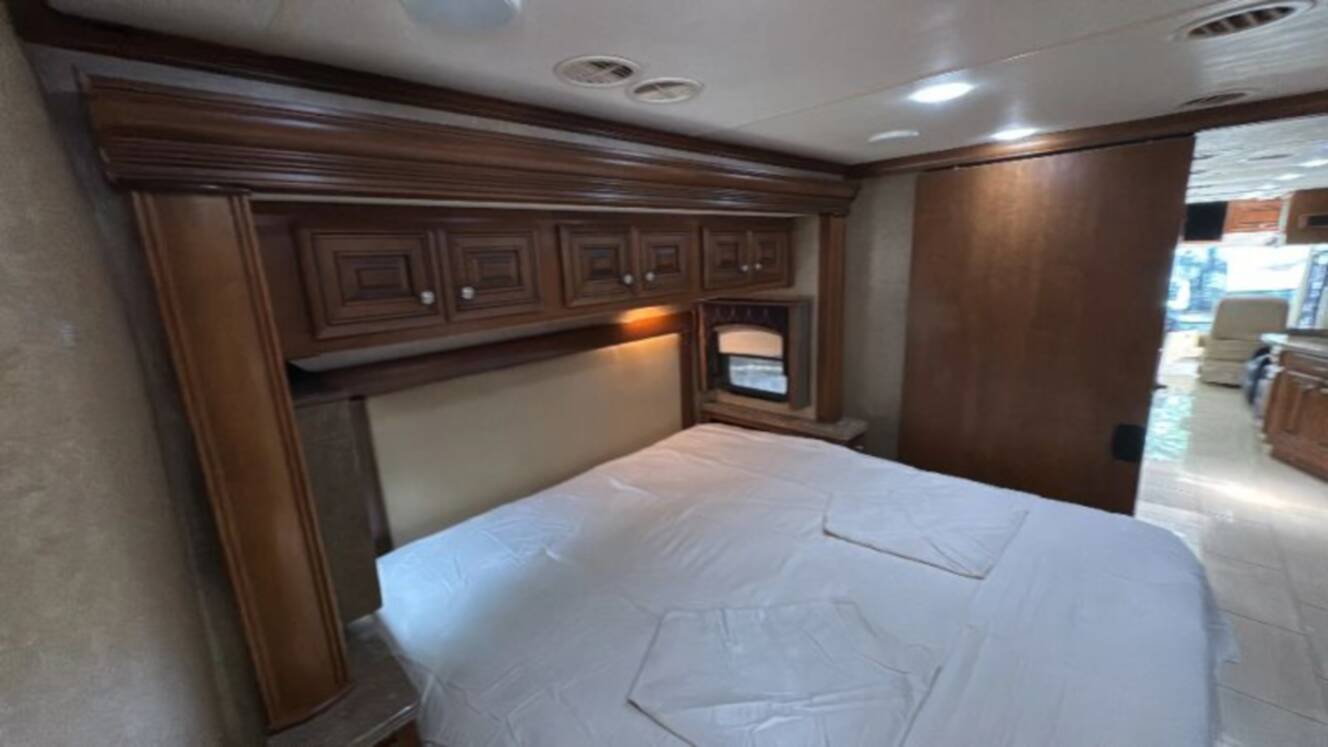 A photo of this 2012 Damon Tuscany Series 42RQ