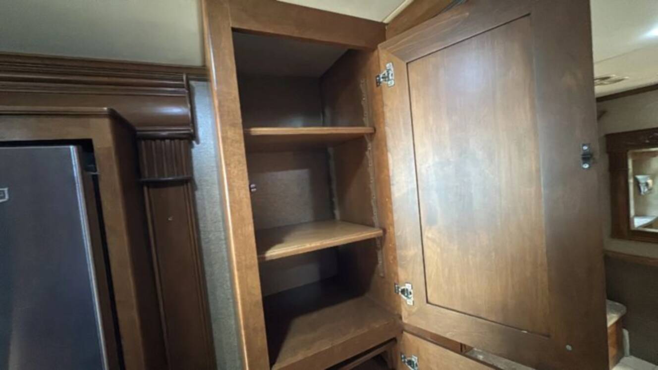A photo of this 2012 Damon Tuscany Series 42RQ